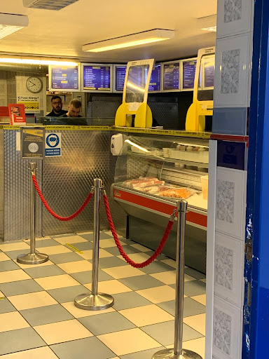 Photo of Arches Kebab - Lower Frog St, Tenby SA70 7HZ